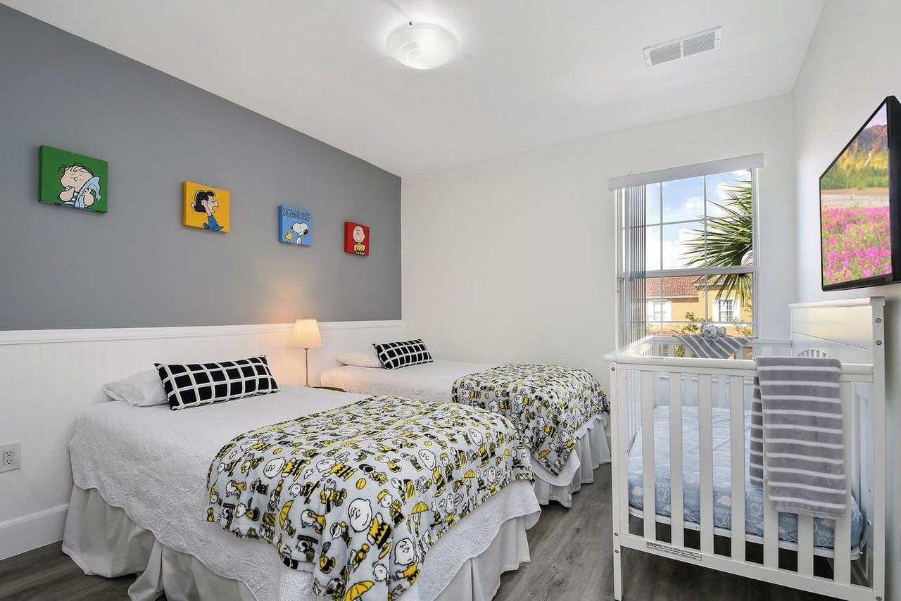 139 Pompano Beach Dr #1603874P - Photo 6 of 32