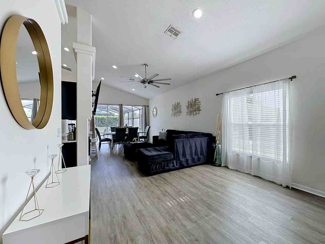 16739 Hidden Spring Dr #1628731P - Photo 3 of 50