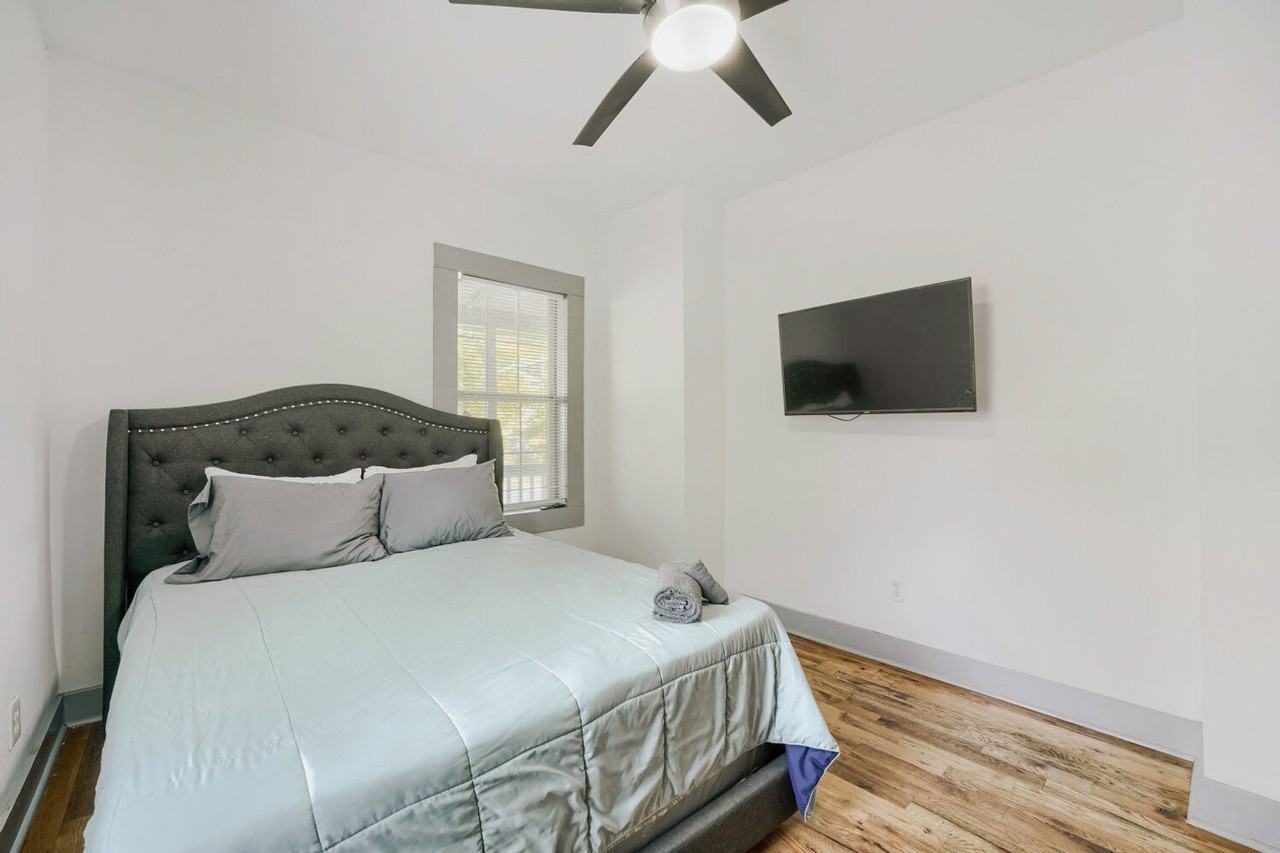 988 Coleman St Sw #1642560P - Photo 7 of 21