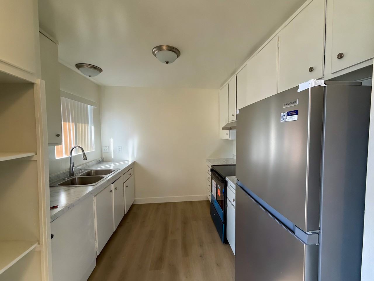 311 Campbell Way #1 - Photo 6 of 12