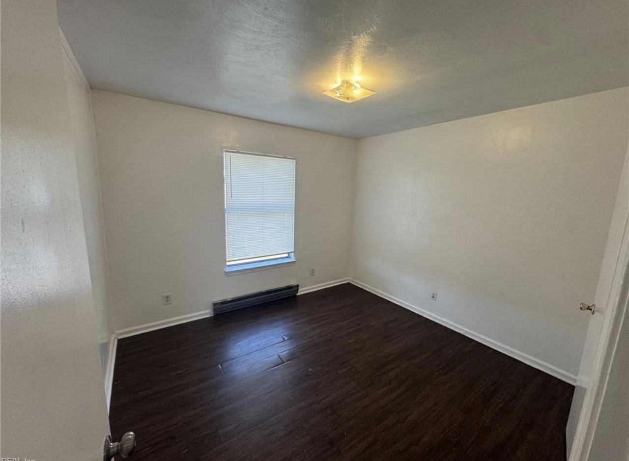 7449 Fenner St #3 - Photo 5 of 6
