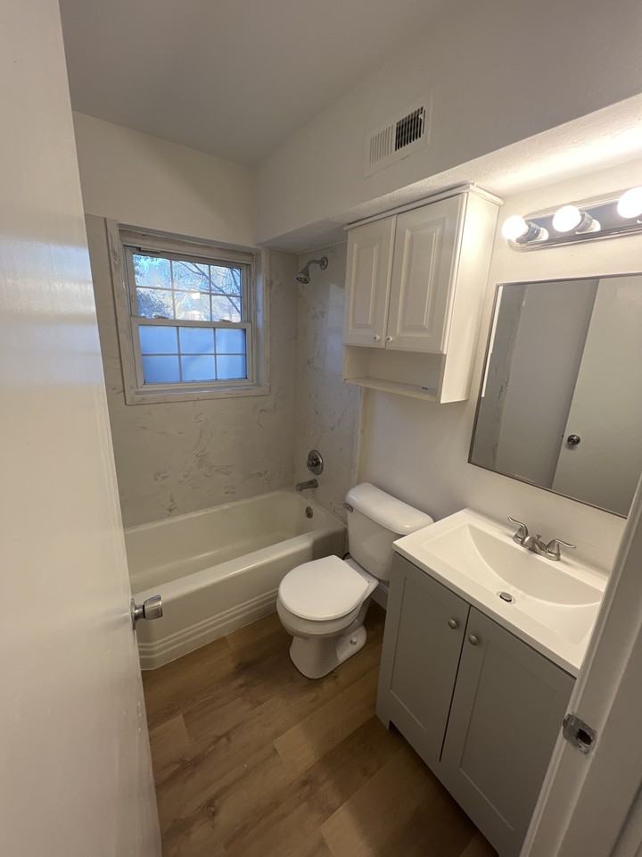 8701 Bayberry Pl #2 - Photo 6 of 7