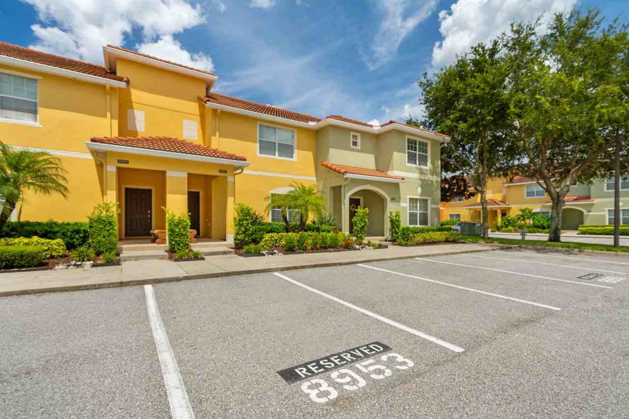 8953 California Palm Rd - Photo 2 of 38