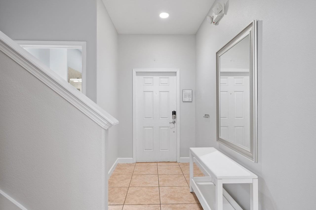 8953 California Palm Rd - Photo 3 of 38