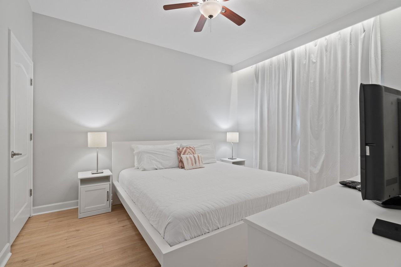 8953 California Palm Rd - Photo 4 of 38