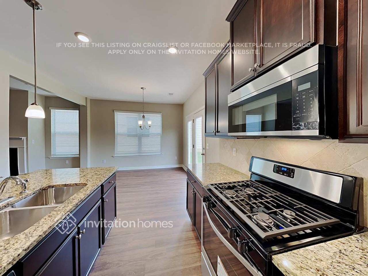 2909 Warwick Ct - Photo 5 of 19
