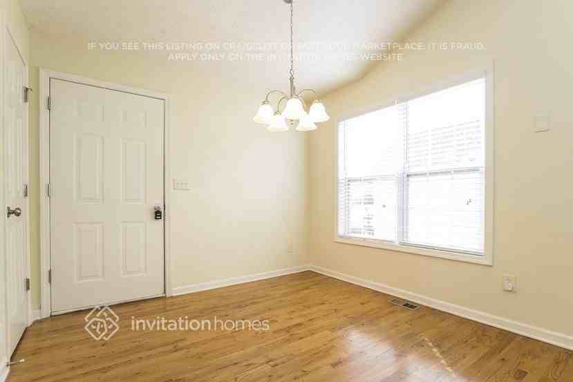 905 Rafington Dr - Photo 3 of 16