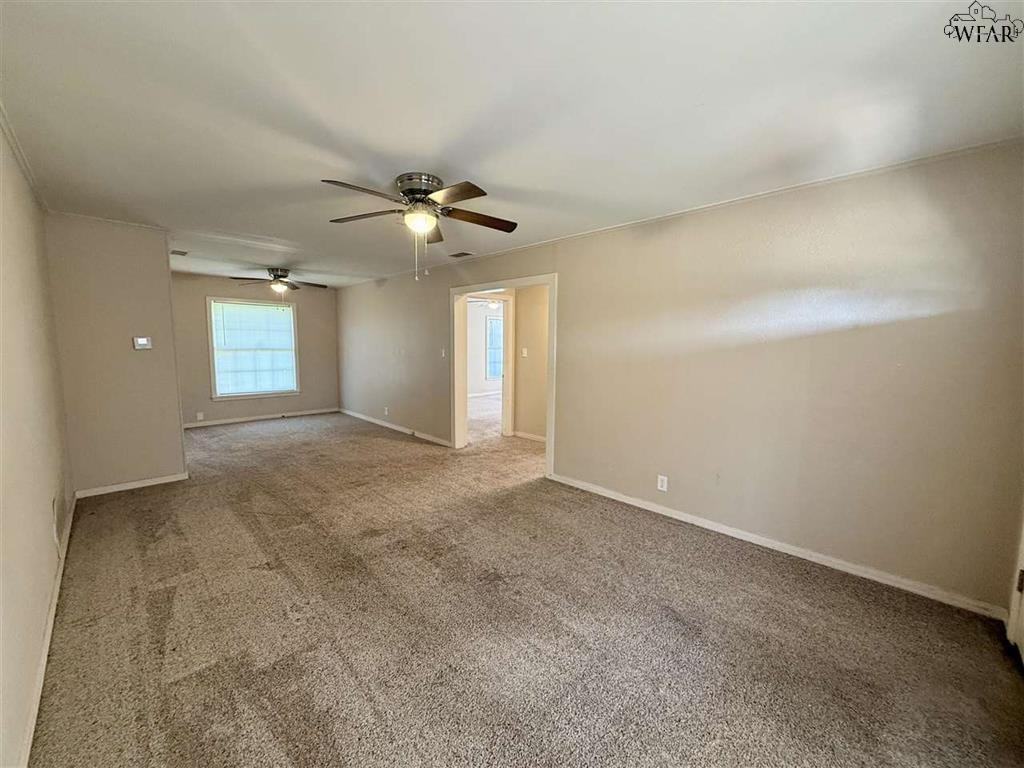 1638 Dayton Ave - Photo 2 of 12