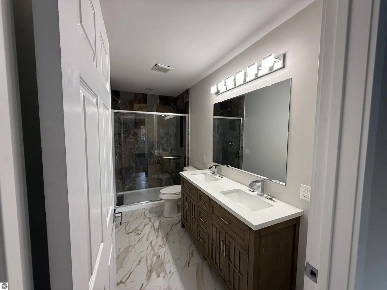 4673 Cardinal Dr - Photo 6 of 14