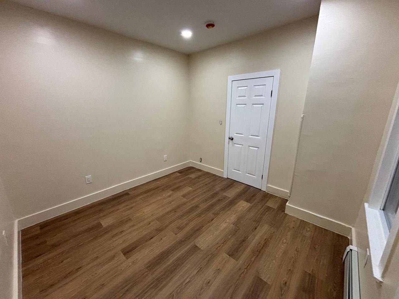 460 Livingston Street #1 - Photo 5 of 10