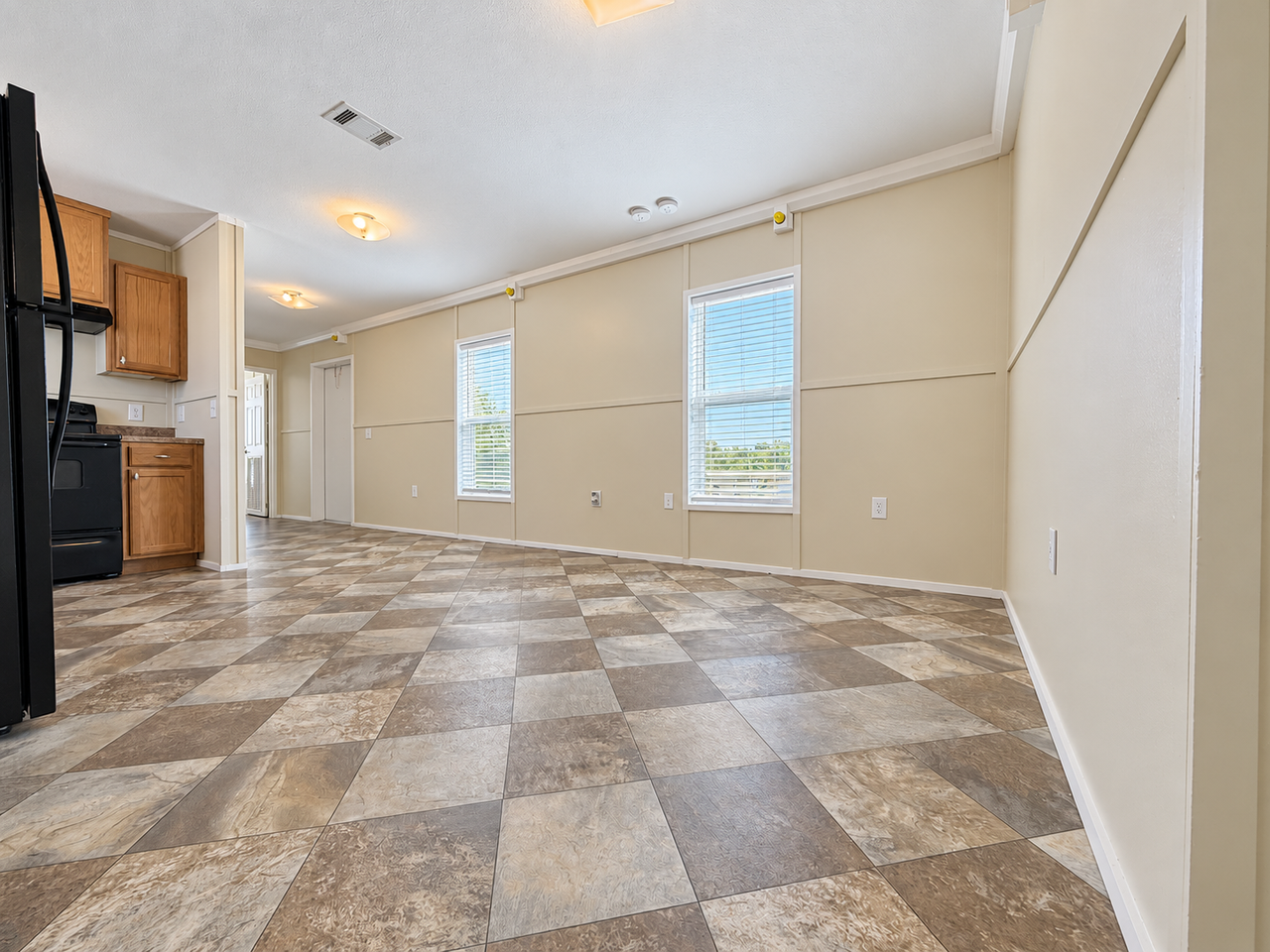 709 N Collins Fwy #156 - Photo 2 of 27
