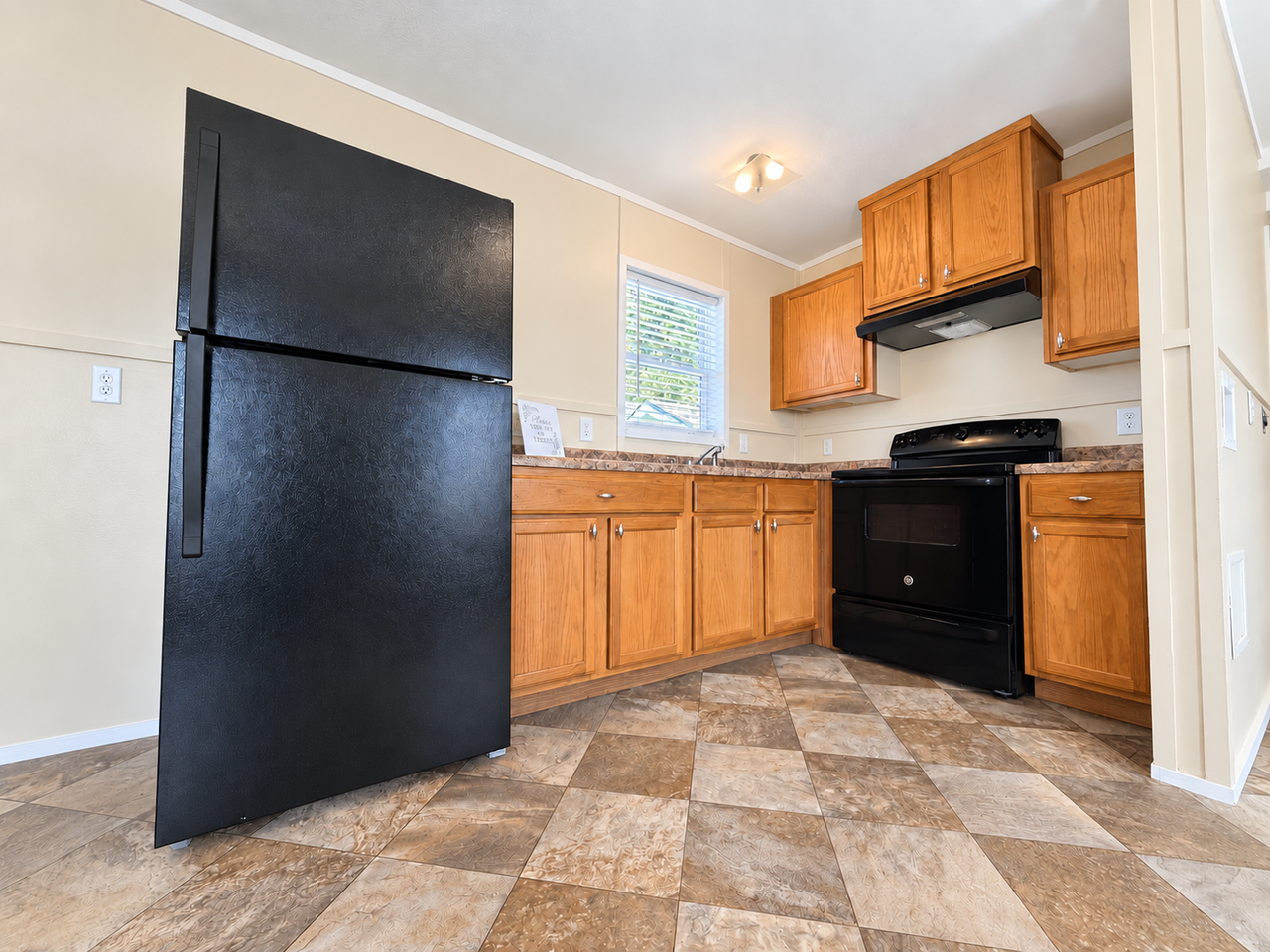 709 N Collins Fwy #156 - Photo 4 of 27