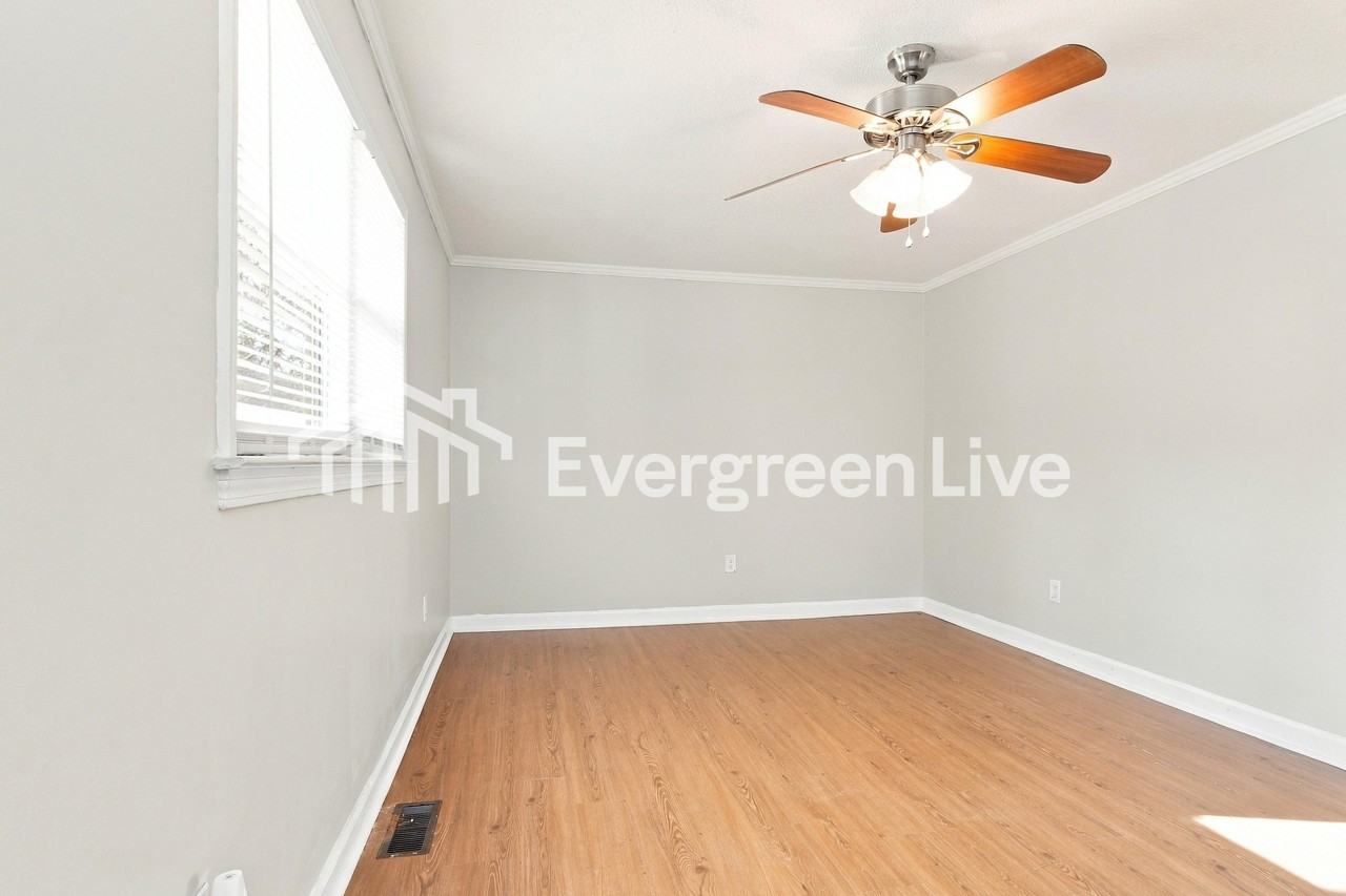 103 Martindale Dr - Photo 7 of 15