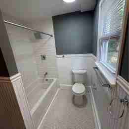 1439 Shore Rd - Photo 4 of 6