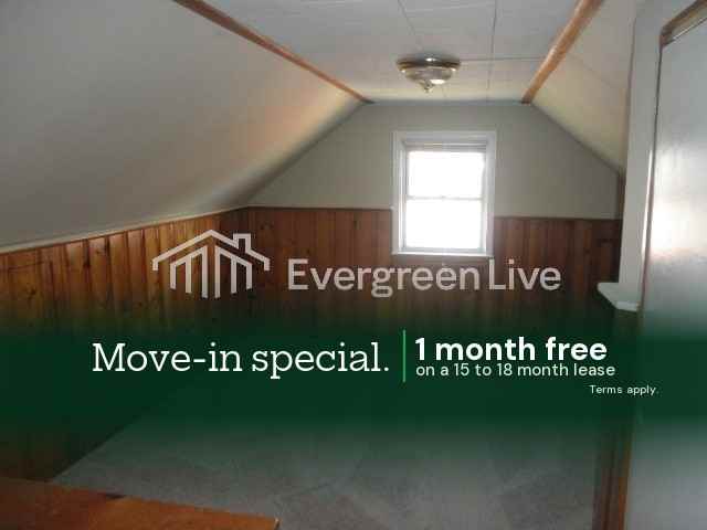 1507 Leslie Rd