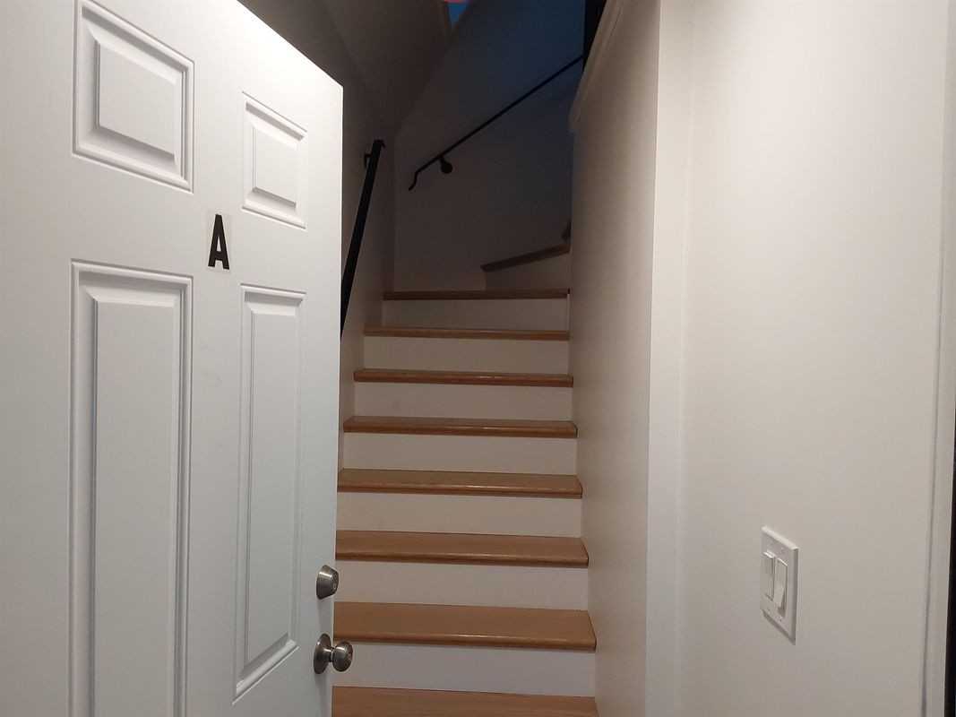 1578 Dover Rd - Photo 2 of 18