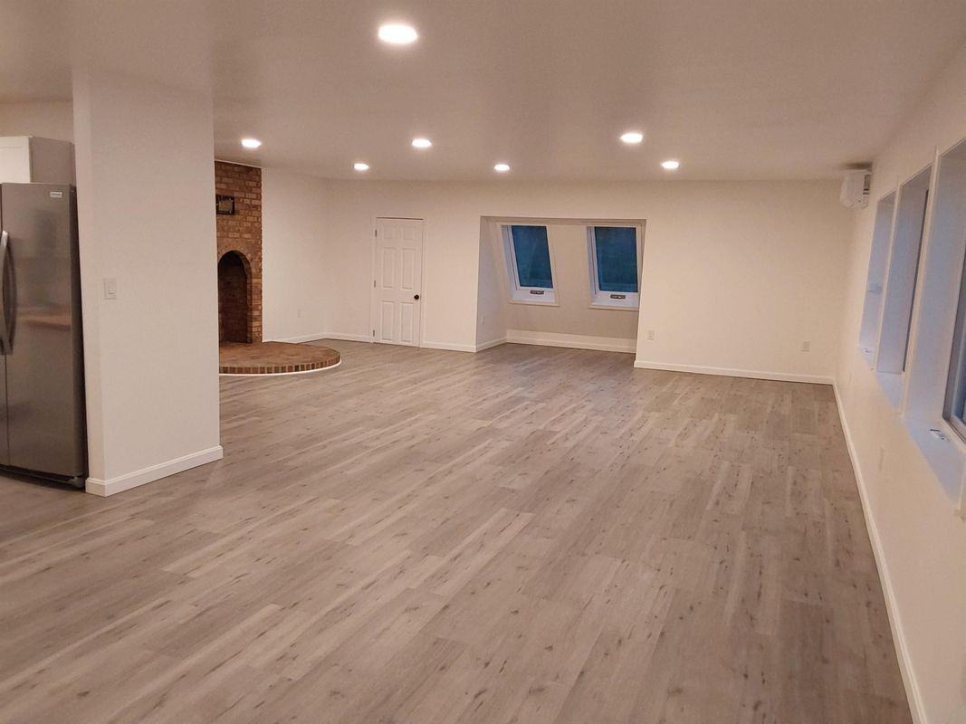 1578 Dover Rd - Photo 4 of 18