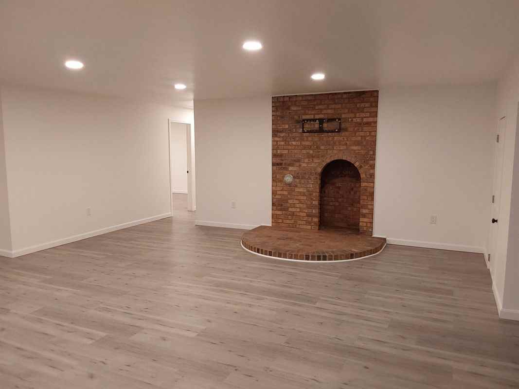 1578 Dover Rd - Photo 7 of 18