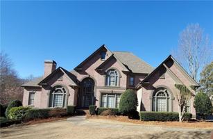 featured image of 2810 Sugarloaf Club Dr