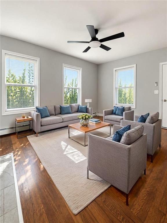 547 River Ave - Photo 3 of 14
