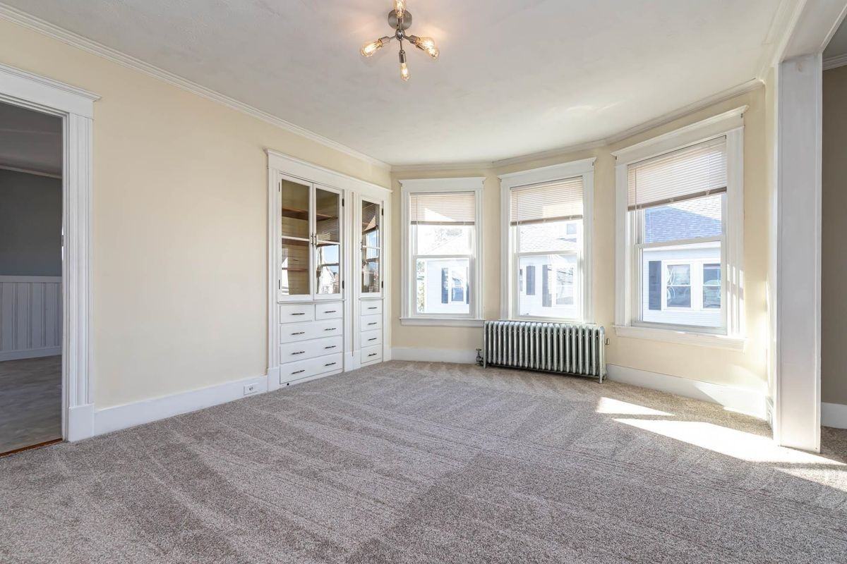 11 Faxon Ave - Photo 5 of 24