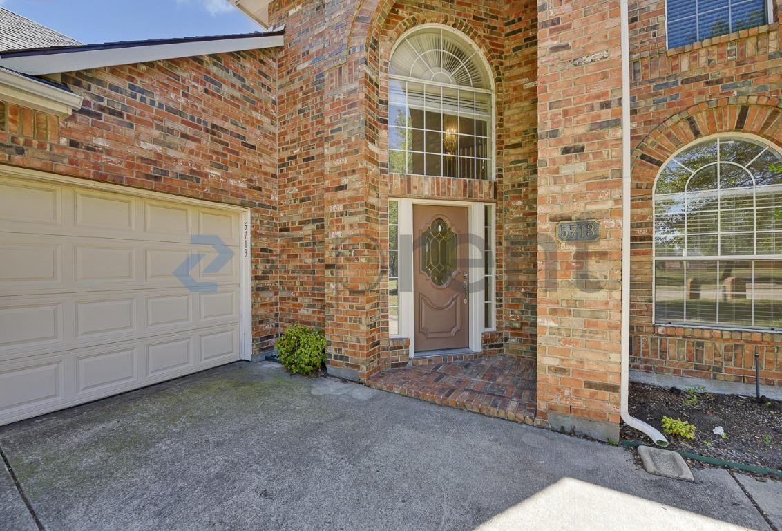 5713 Norfolk Ln - Photo 4 of 37