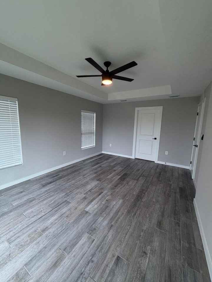 220 Ne-31 Terrace - Photo 7 of 17