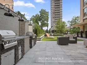 5600 N Sheridan Rd #013C - Photo 1 of 1