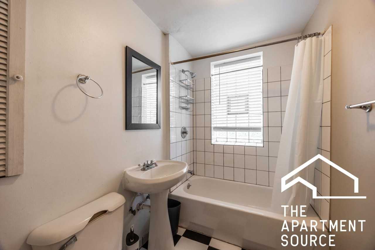 2021 N Humboldt Blvd #G - Photo 7 of 19
