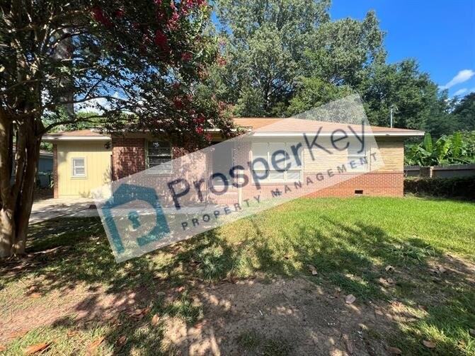 2440 Diane Ave - Photo 2 of 12