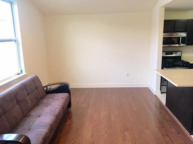 118 Horizon Way #2 - Photo 3 of 6