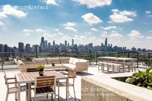 2345 N Lincoln Ave - Photo 1 of 1