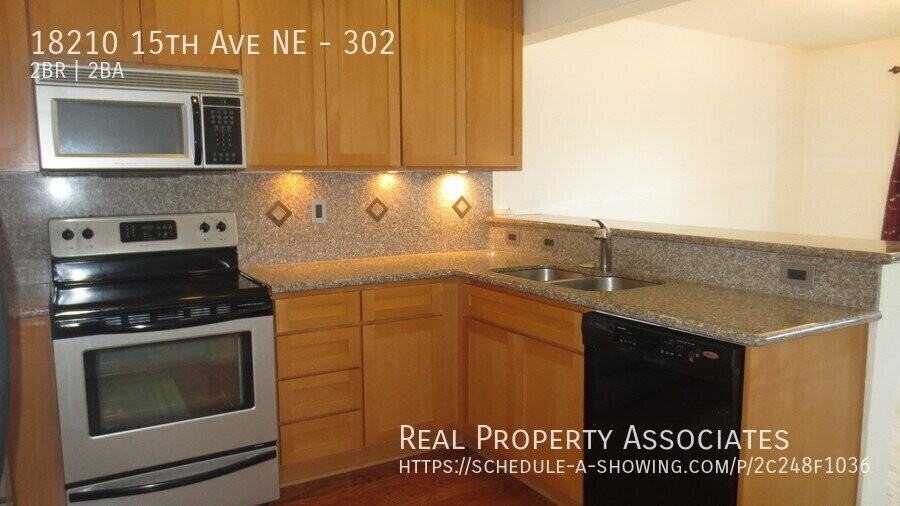 18210 15th Ave Ne #302 - Photo 3 of 16