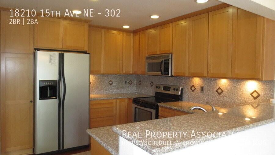 18210 15th Ave Ne #302 - Photo 4 of 16