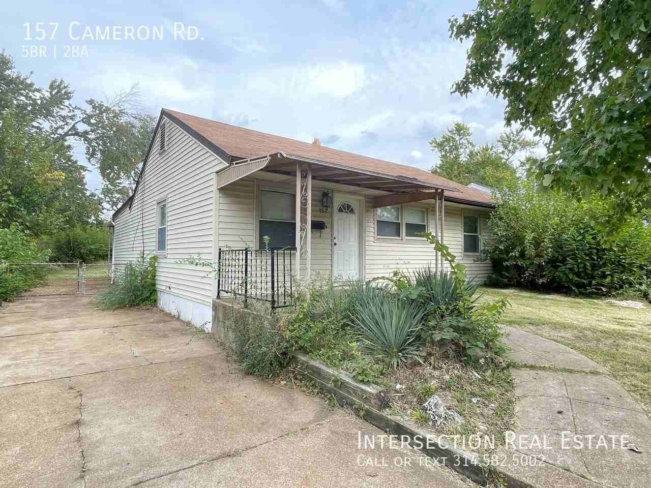 157 Cameron Rd - Photo 2 of 16