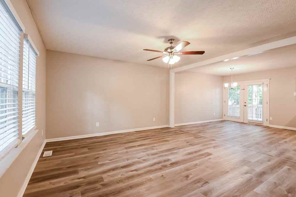 707 Middleton Ave - Photo 5 of 18