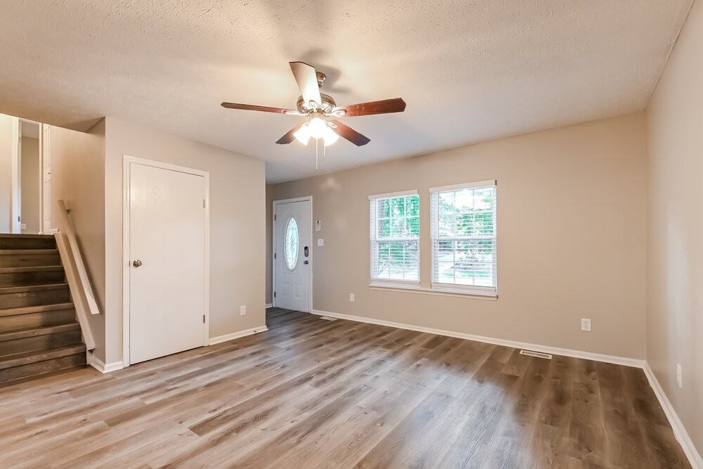 707 Middleton Ave - Photo 6 of 18