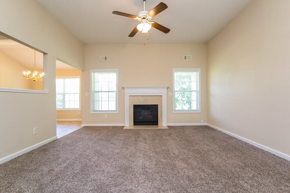 335 Lynn Katie Ct - Photo 2 of 15