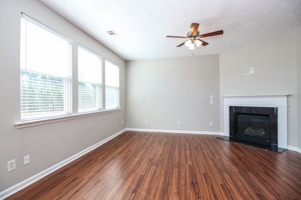 3905 Kesler Ct - Photo 2 of 15
