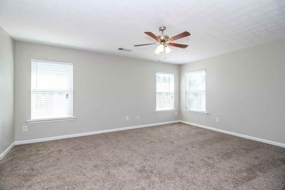 3905 Kesler Ct - Photo 7 of 15