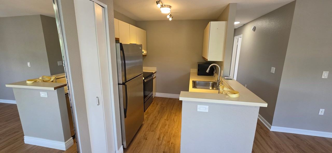 160 Keonekai Rd #9-201 - Photo 5 of 29