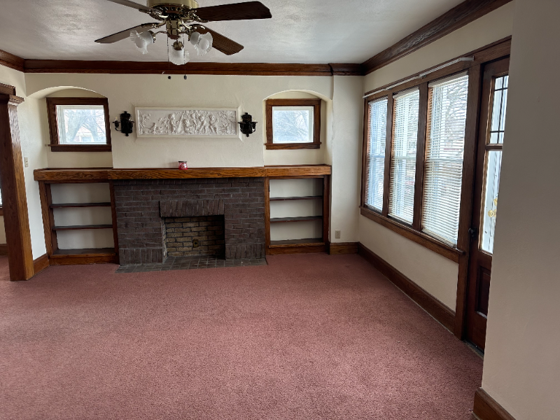 2904 N 47th St - Photo 3 of 17