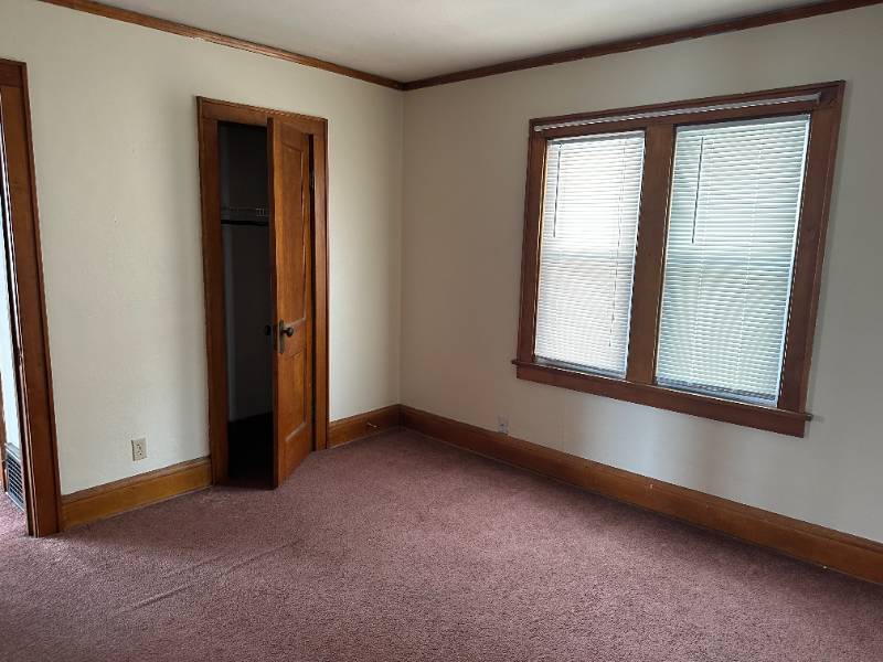2904 N 47th St - Photo 4 of 17