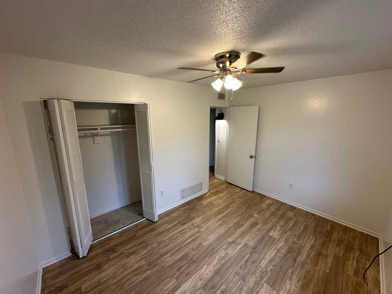 5764 Gallatin Ln - Photo 5 of 11