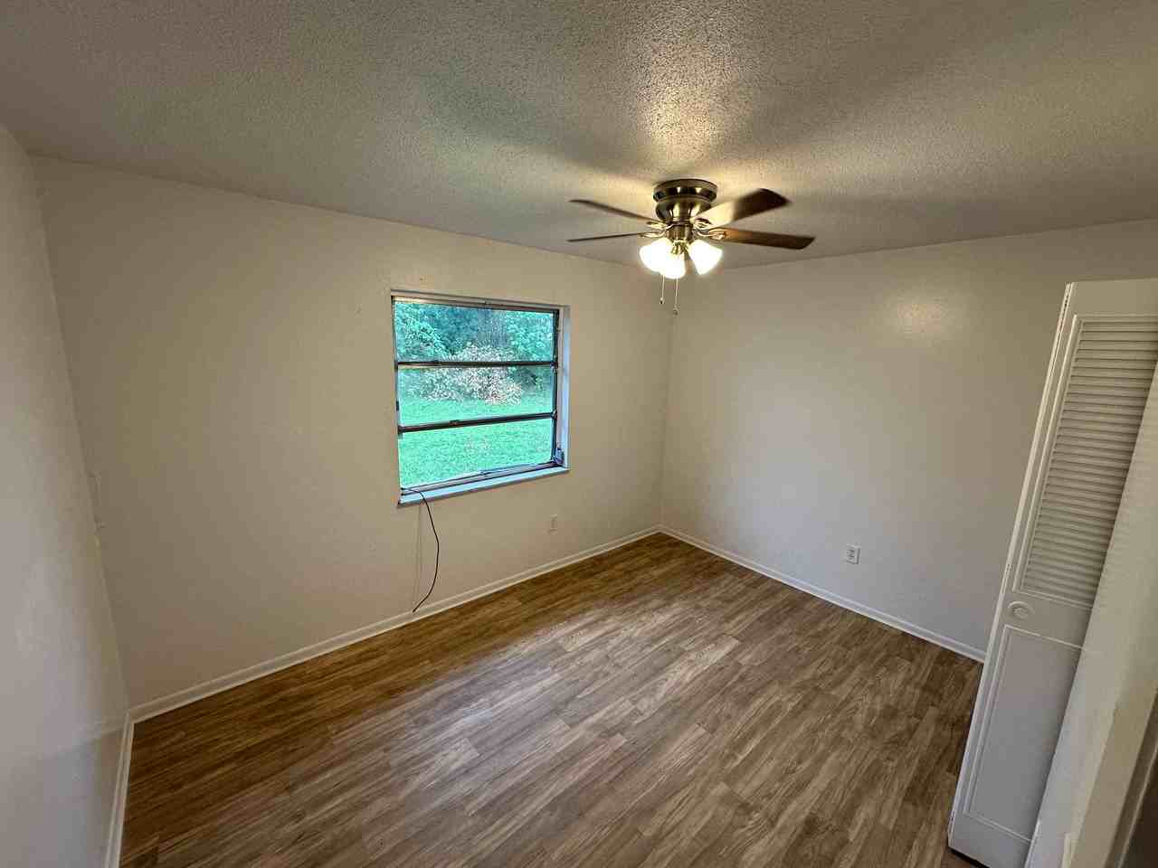 5764 Gallatin Ln - Photo 6 of 11