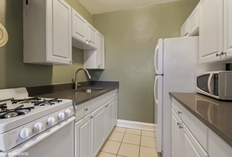 666 Central Ave - Photo 5 of 6