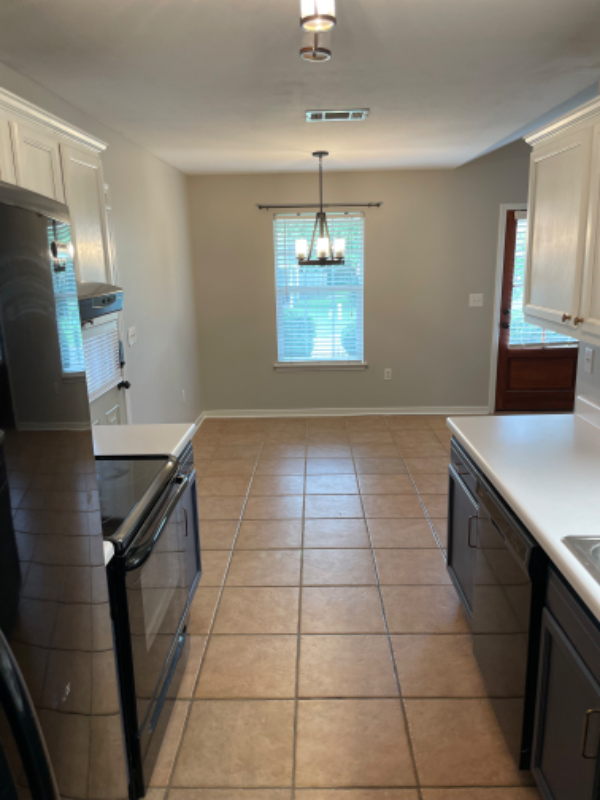 405 Audubon Cir - Photo 4 of 14