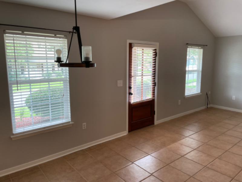 405 Audubon Cir - Photo 5 of 14