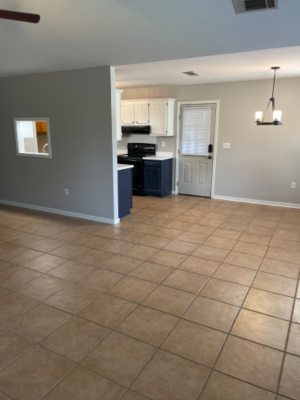 405 Audubon Cir - Photo 7 of 14