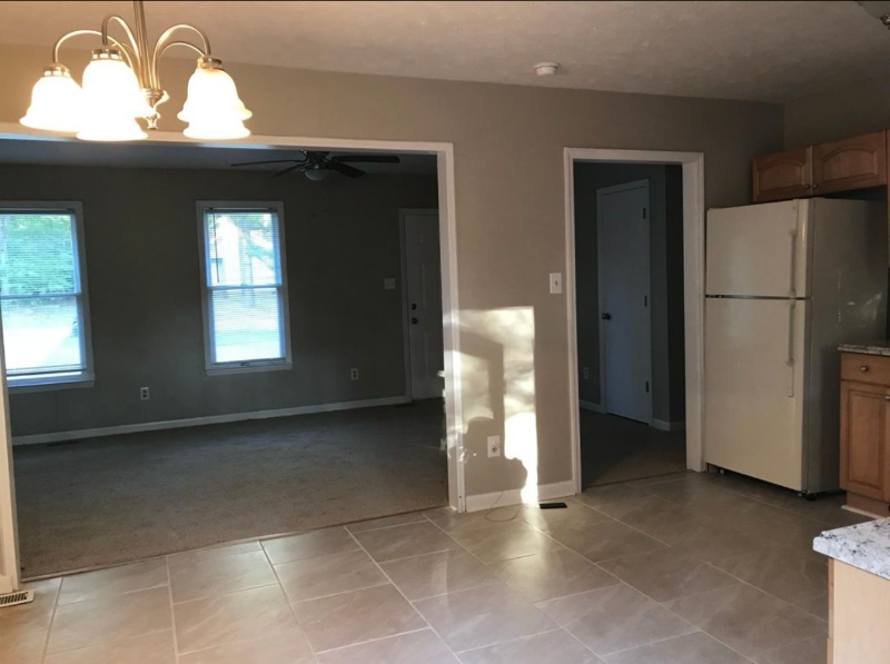 1758 Rim Rd - Photo 4 of 15